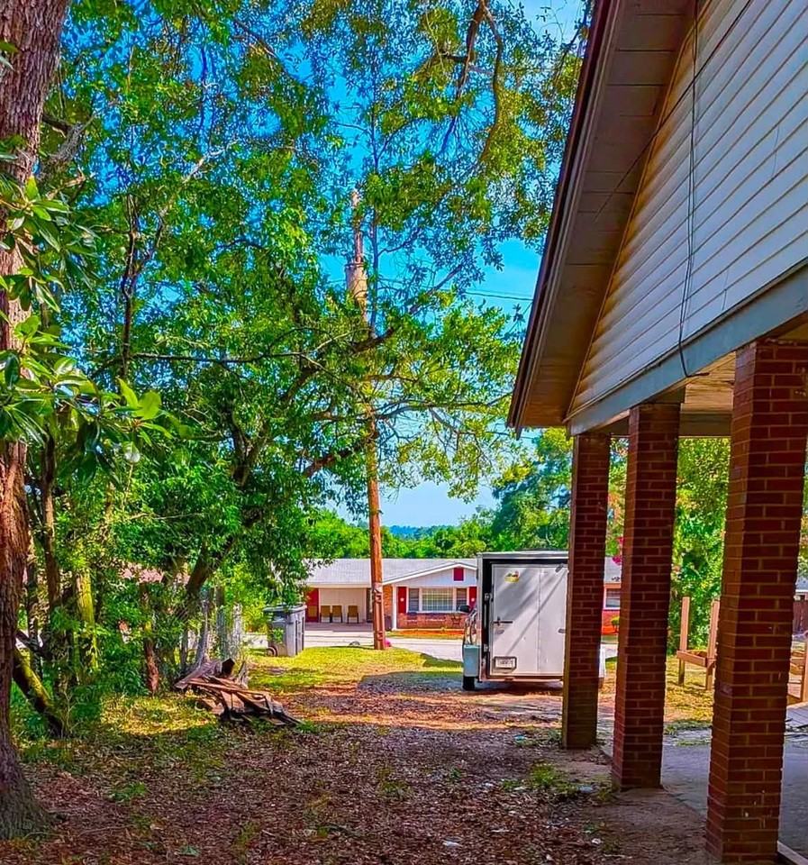 2564 Richmond Hill Rd #NA - Photo 2 of 23