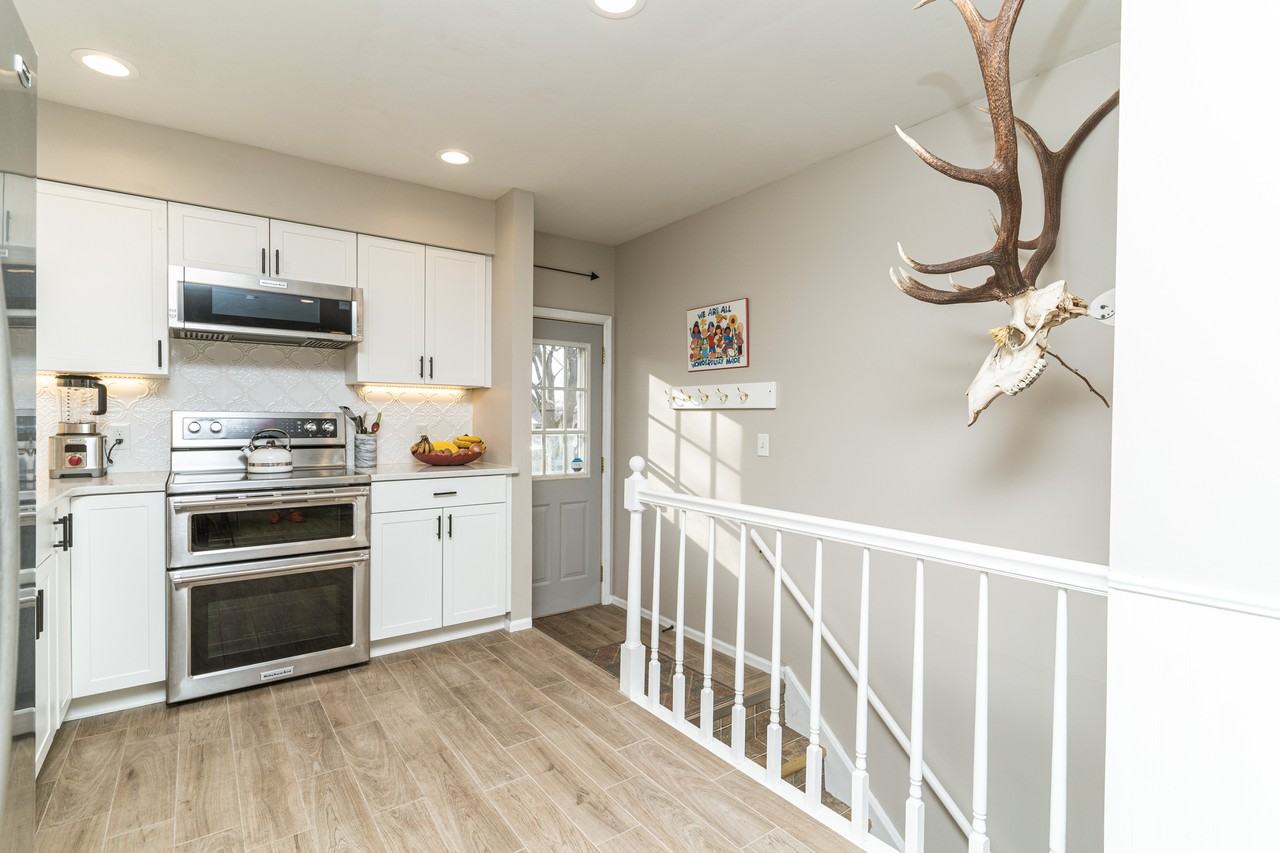 1649 Hanchett Ave Nw #NA - Photo 5 of 24