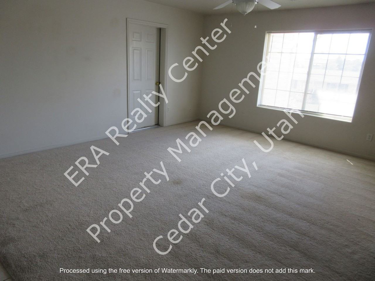 330 N 900 West St - Photo 3 of 13