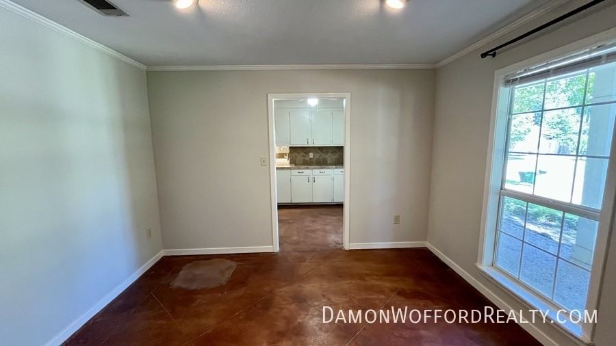 308 Woodrun Dr - Photo 2 of 26