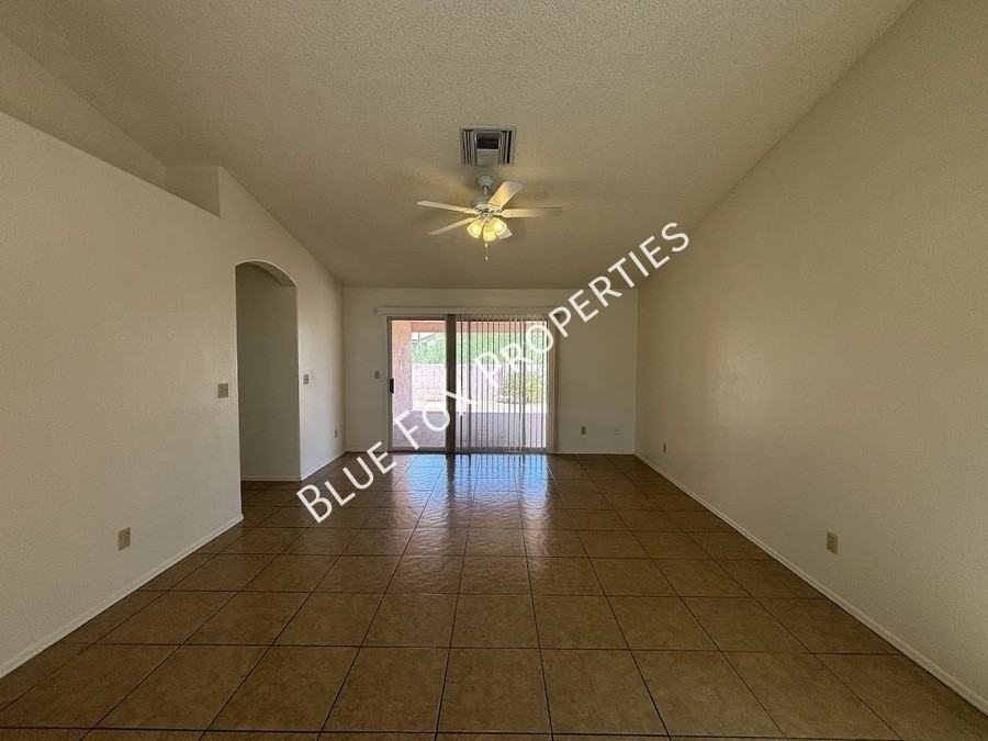 3472 W Sky Ridge Loop - Photo 7 of 25