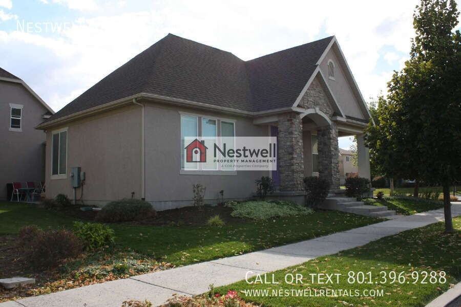 4677 W Firmont Dr - Photo 2 of 36