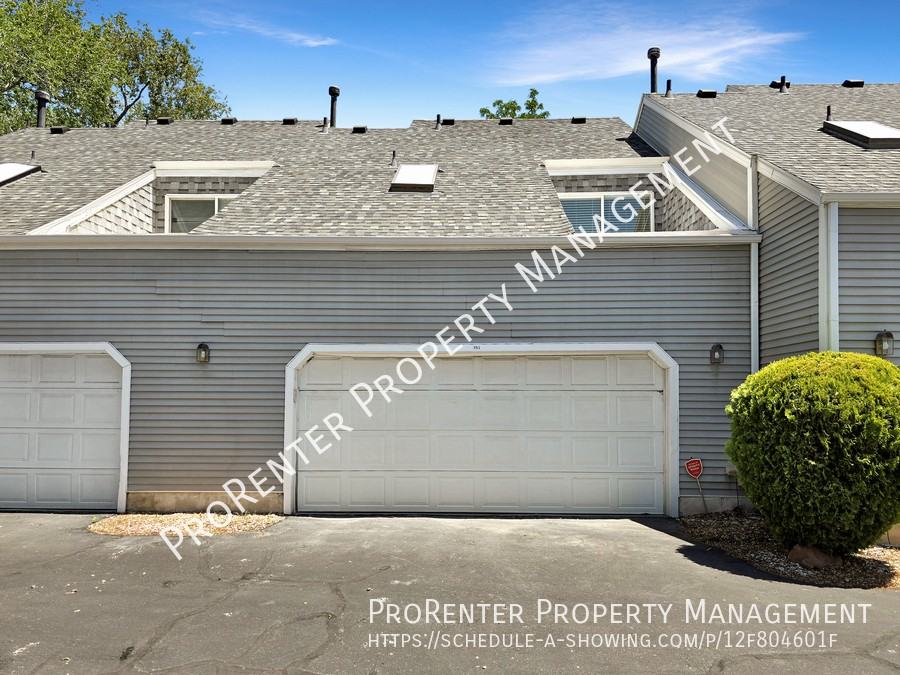 975 E Essex Court Way #3 - Photo 4 of 28