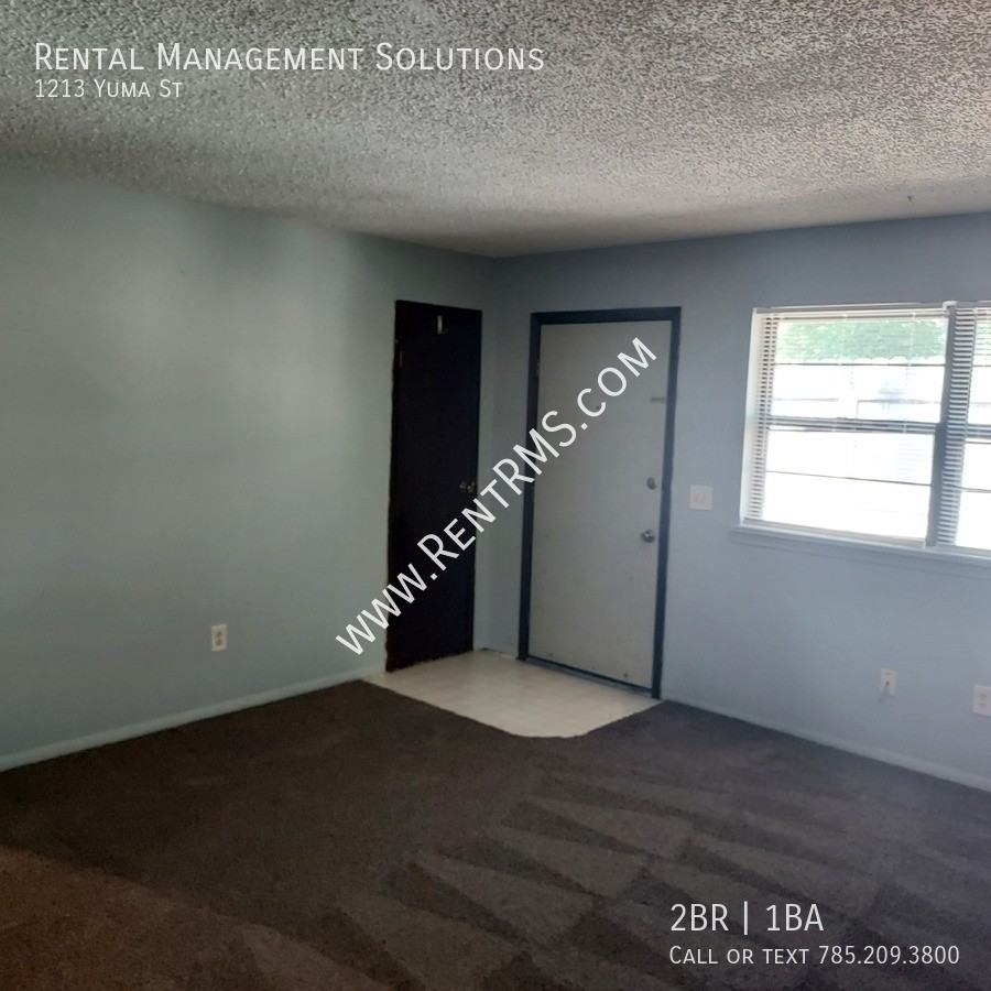 1213 Yuma St - Photo 4 of 23