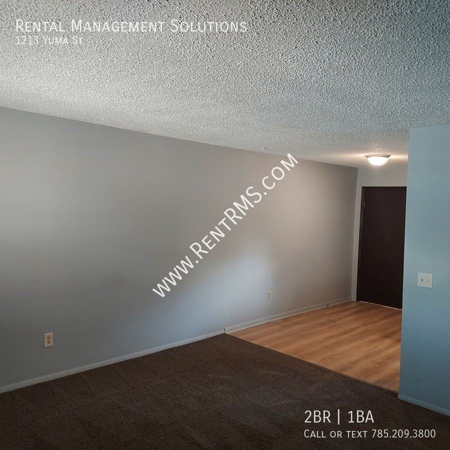 1213 Yuma St - Photo 6 of 23