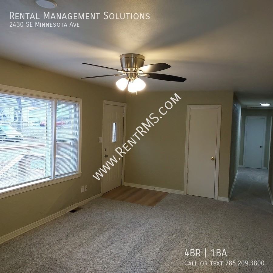 2430 Se Minnesota Ave - Photo 6 of 31