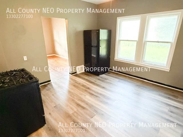 13305 Durkee Ave - Photo 6 of 14