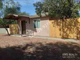 2447 N Santa Rita Ave - Photo 1 of 1