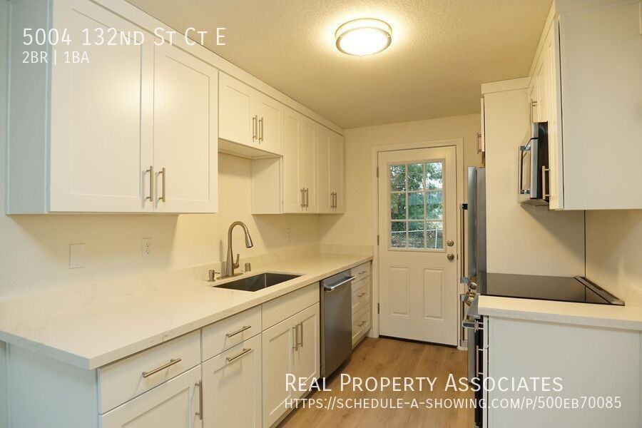 5004 132nd Street Ct E - Photo 2 of 16