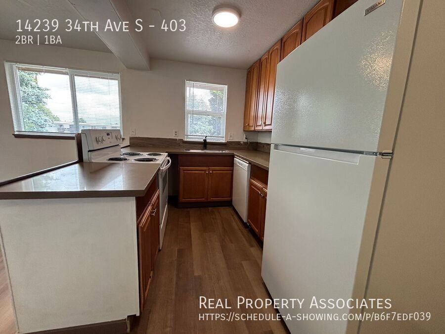 14239 34th Ave S #403 - Photo 4 of 15