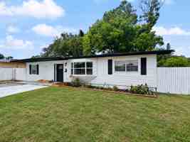 featured image of 3128 49th St N