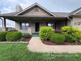 featured image of 292 Oak Meadow Dr