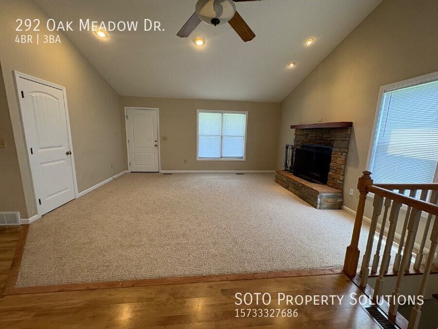 292 Oak Meadow Dr - Photo 4 of 28