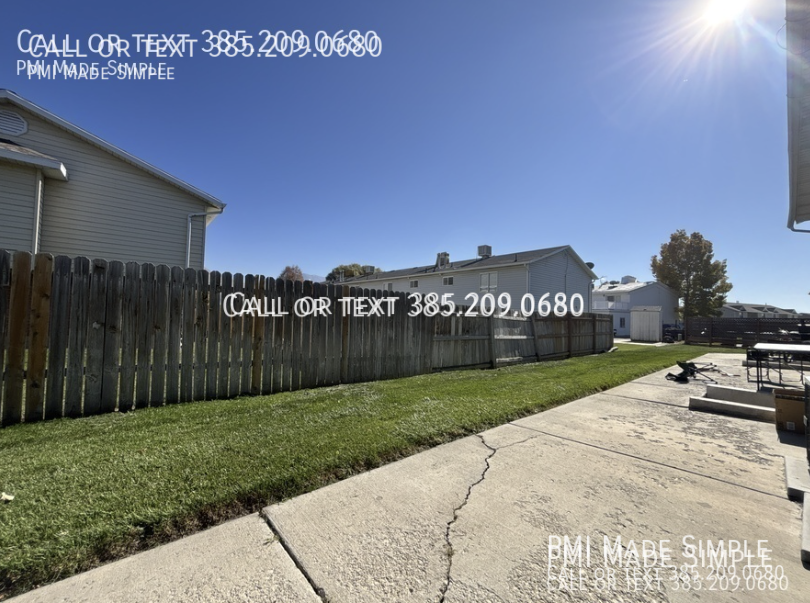 1692 W 680 N - Photo 4 of 5