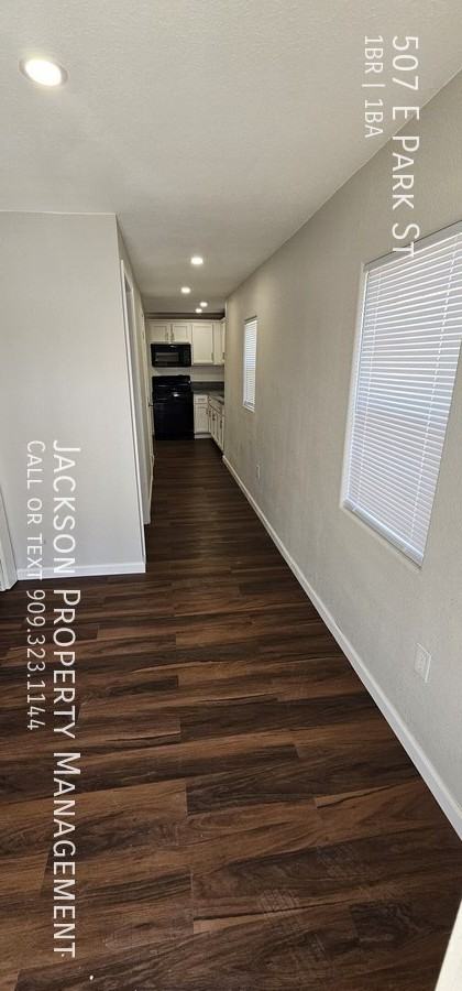 507 E Park St - Photo 2 of 14