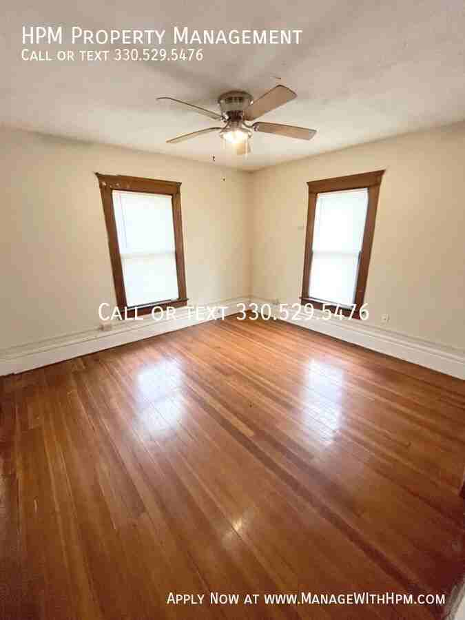 34 Grand Ave #2 - Photo 3 of 36
