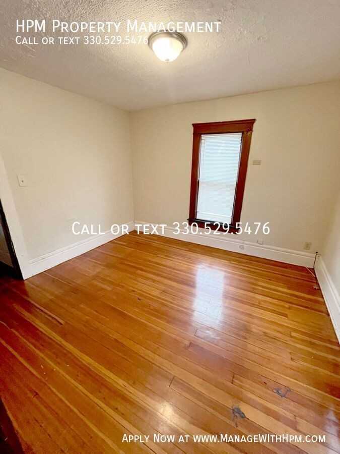 34 Grand Ave #2 - Photo 6 of 36