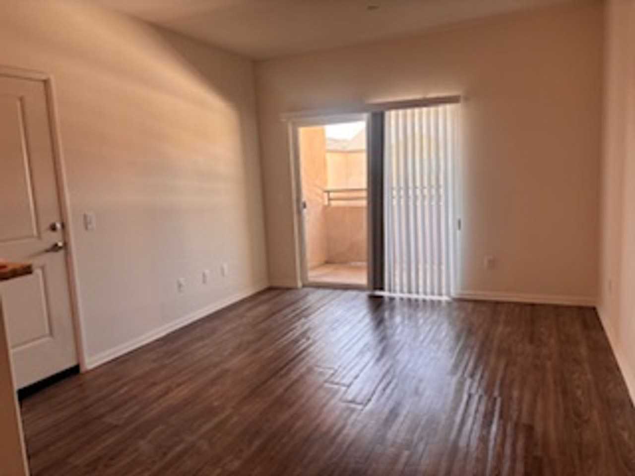 498 Treshill Rd - Photo 3 of 16