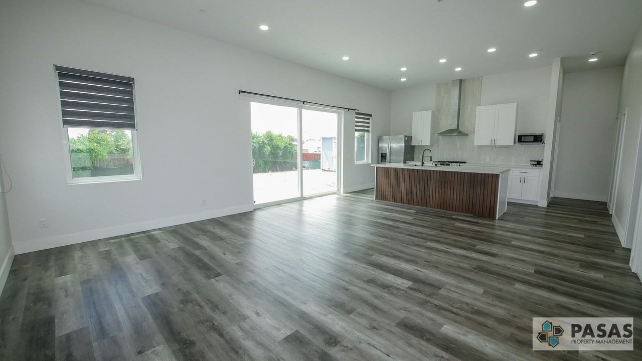 5535 Potomac St #5539 - Photo 3 of 40