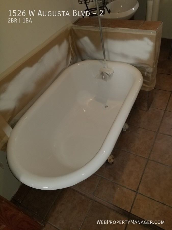 1526 W Augusta Blvd #2 - Photo 5 of 11