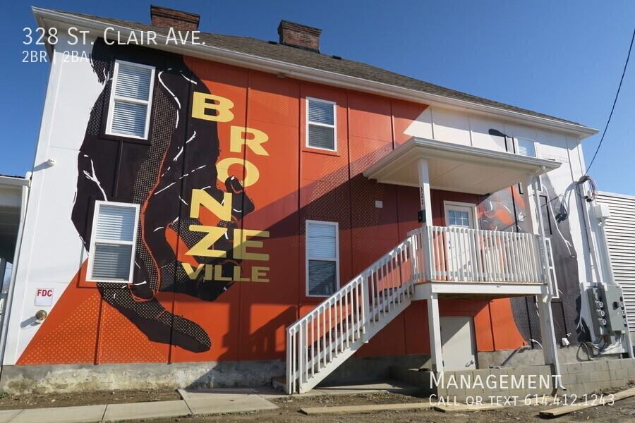 328 Saint Clair Ave - Photo 2 of 32