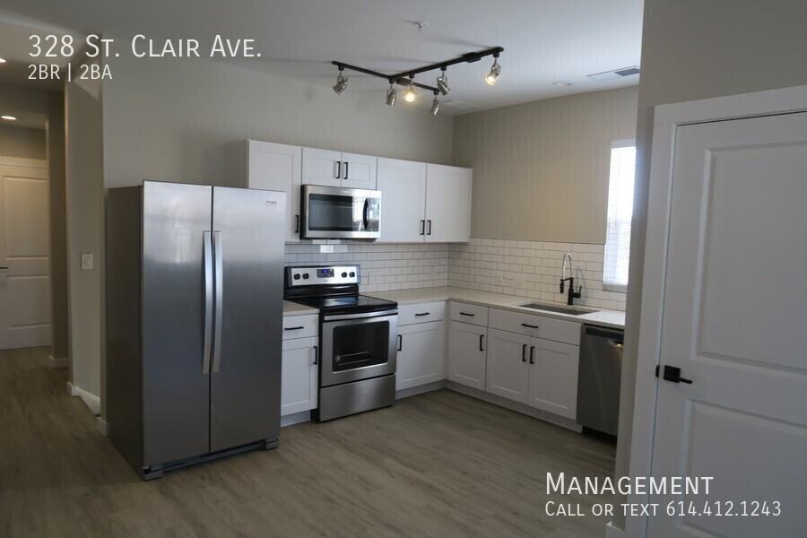328 Saint Clair Ave - Photo 5 of 32