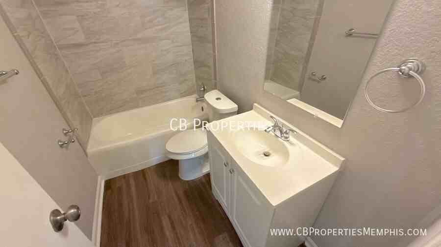 4734 Saratoga Rd - Photo 7 of 12