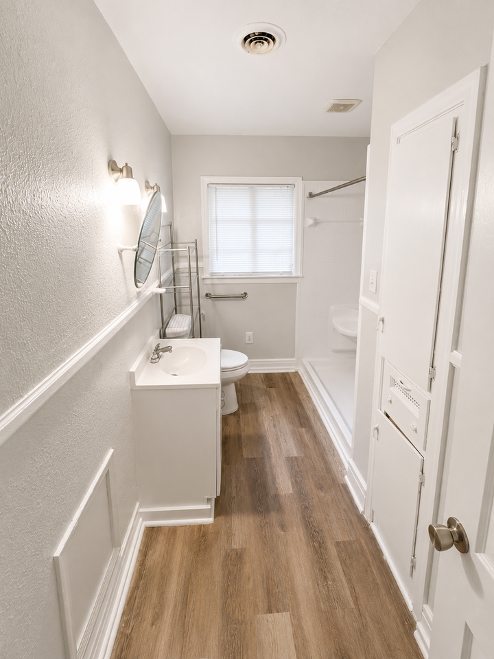 111 Robinhood Rd - Photo 6 of 10