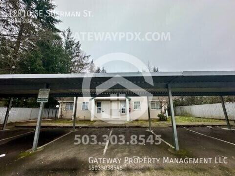 12810 Se Sherman St - Photo 2 of 24