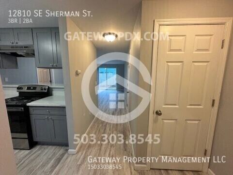 12810 Se Sherman St - Photo 3 of 24