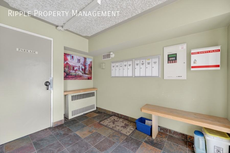 644 Meredith Rd Ne Unit 203 #203 - Photo 2 of 24