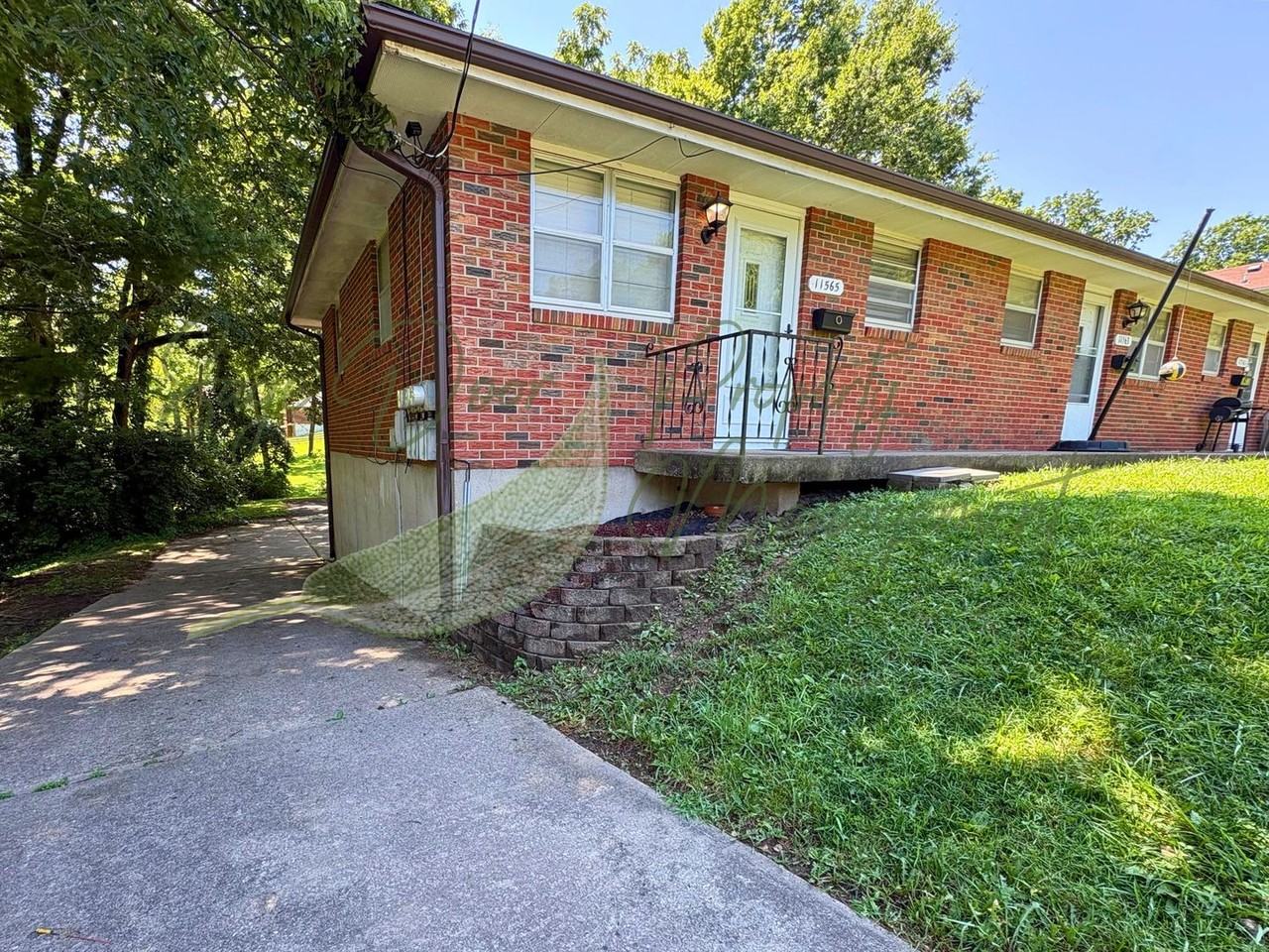 11565 Felton St - Photo 2 of 14