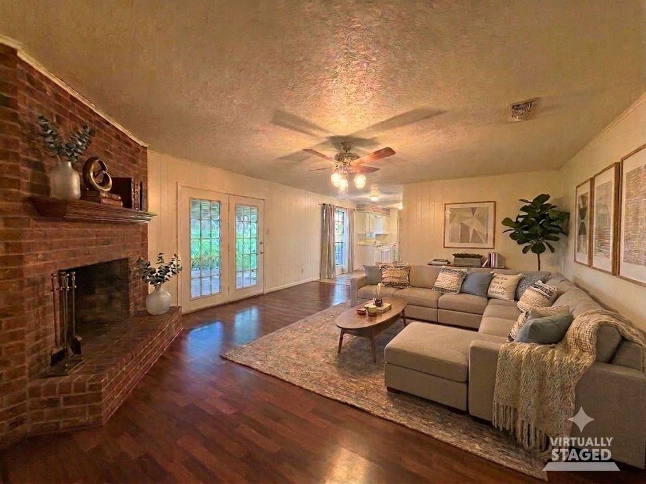 3404 Live Oak Dr - Photo 3 of 22
