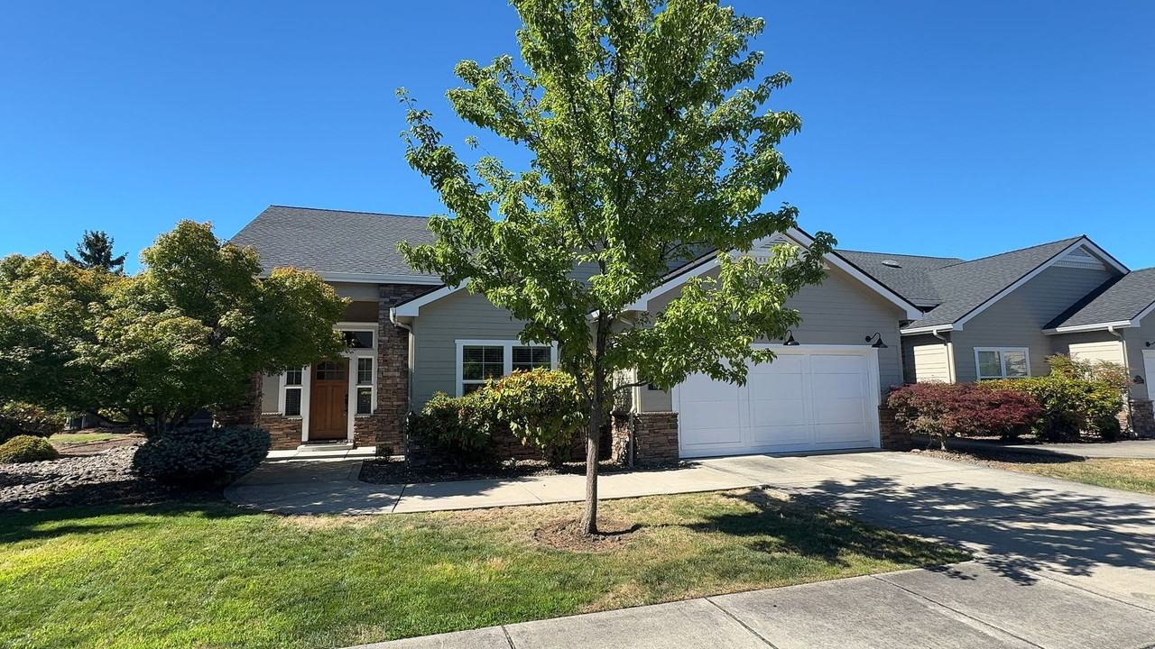 108 Sandridge Way - Photo 2 of 31