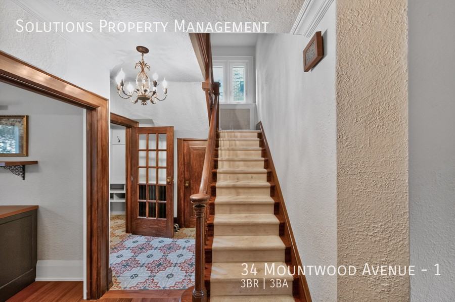 34 Mountwood Ave #1 - Photo 3 of 29