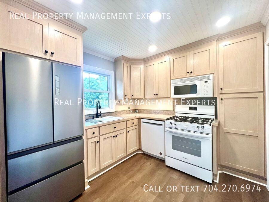 310 Walnut Ave - Photo 2 of 14
