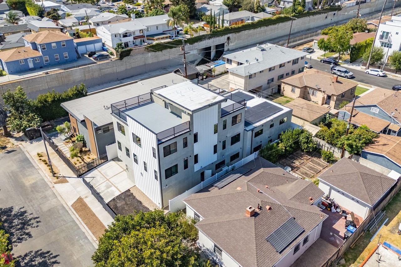 LUXURY in Prime Culver City - Photo 7 of 50