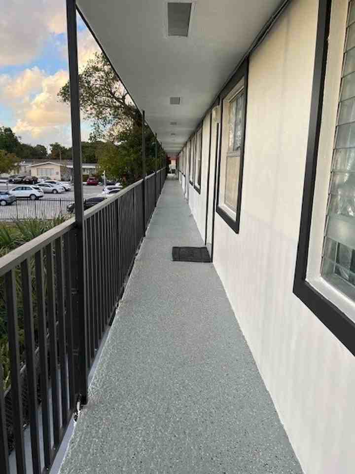 Madison Street Apts LLC - Photo 7 of 34