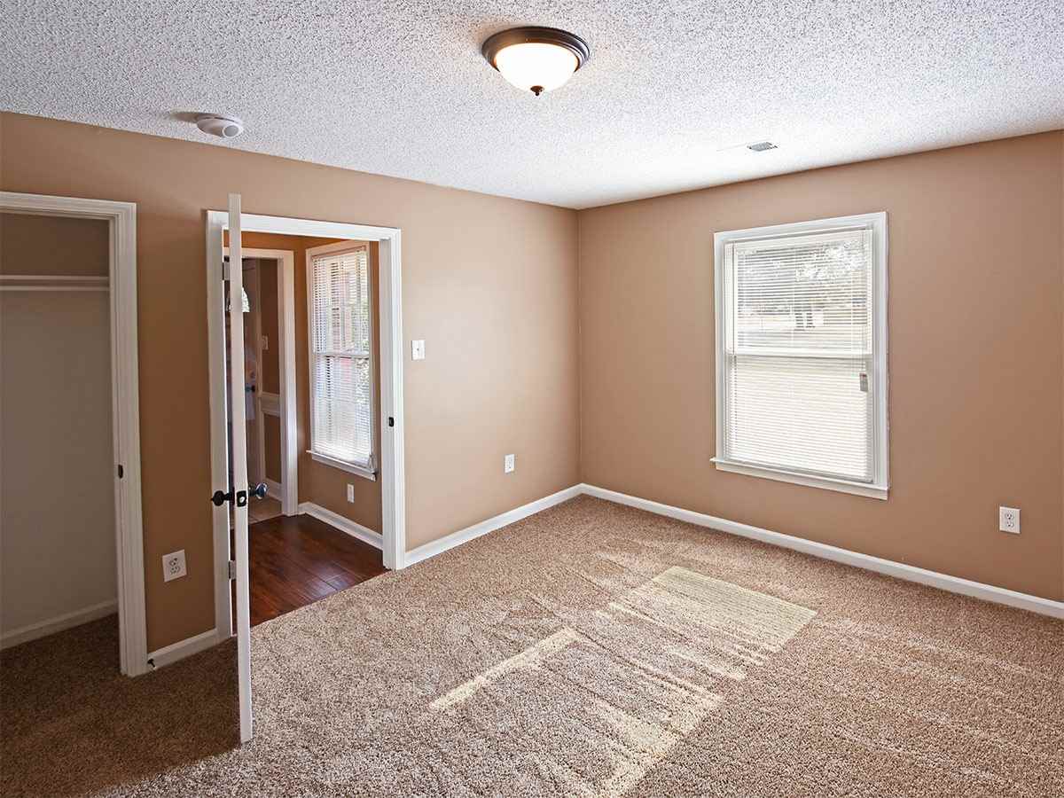 8096 Ballarat Cv - Photo 2 of 18