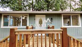 featured image of 6321 Rest Pl Ne
