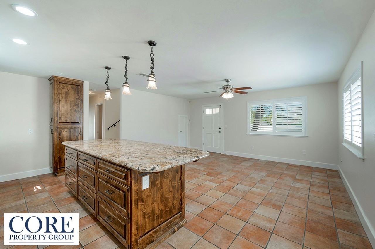 308 Palm Ave - Photo 7 of 33