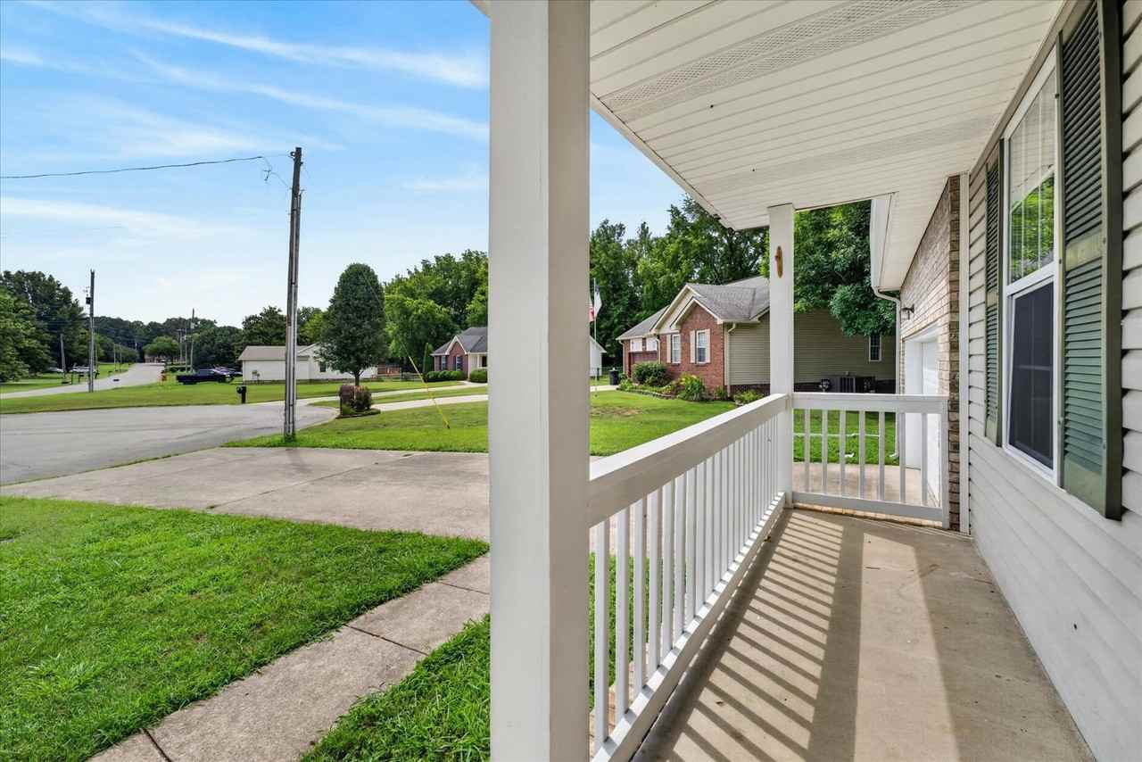 3171 Buckhorn Ct - Photo 6 of 34