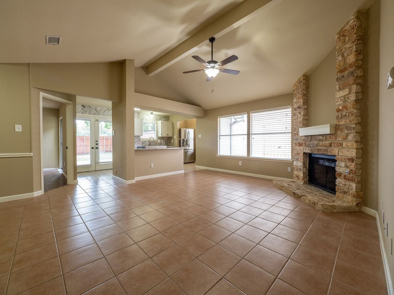 16829 Whitebrush Loop - Photo 3 of 17