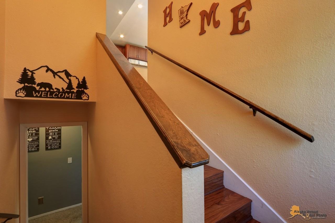 10137 Birch Ln - Photo 5 of 47