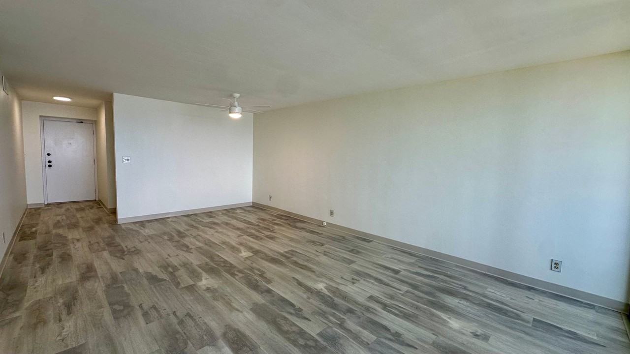 1600 Ala Moana Blvd #2506 - Photo 3 of 20
