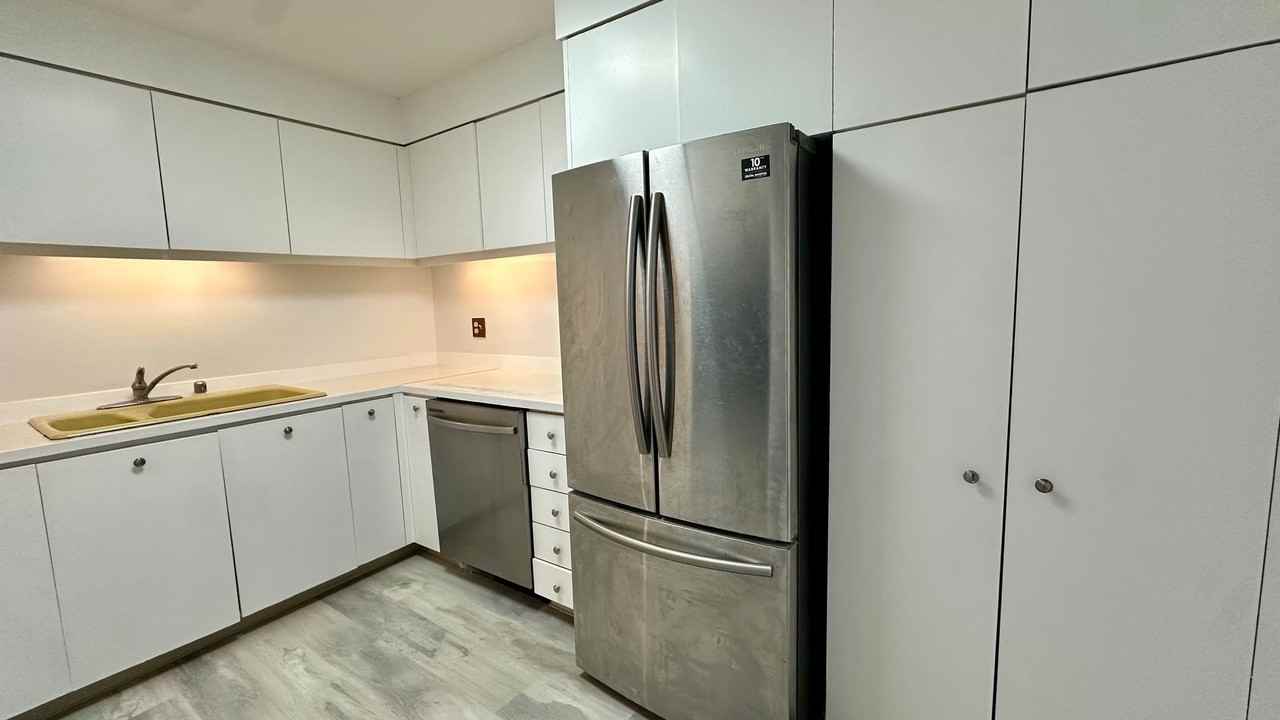 1600 Ala Moana Blvd #2506 - Photo 7 of 20