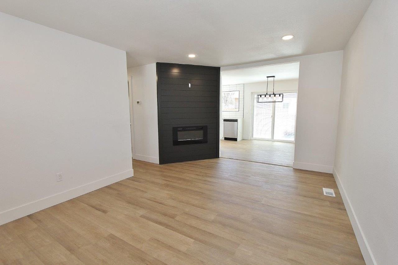 2840 N Arthur St - Photo 4 of 27