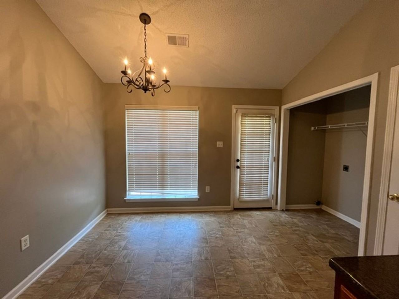 5392 Kristy Ln - Photo 3 of 10