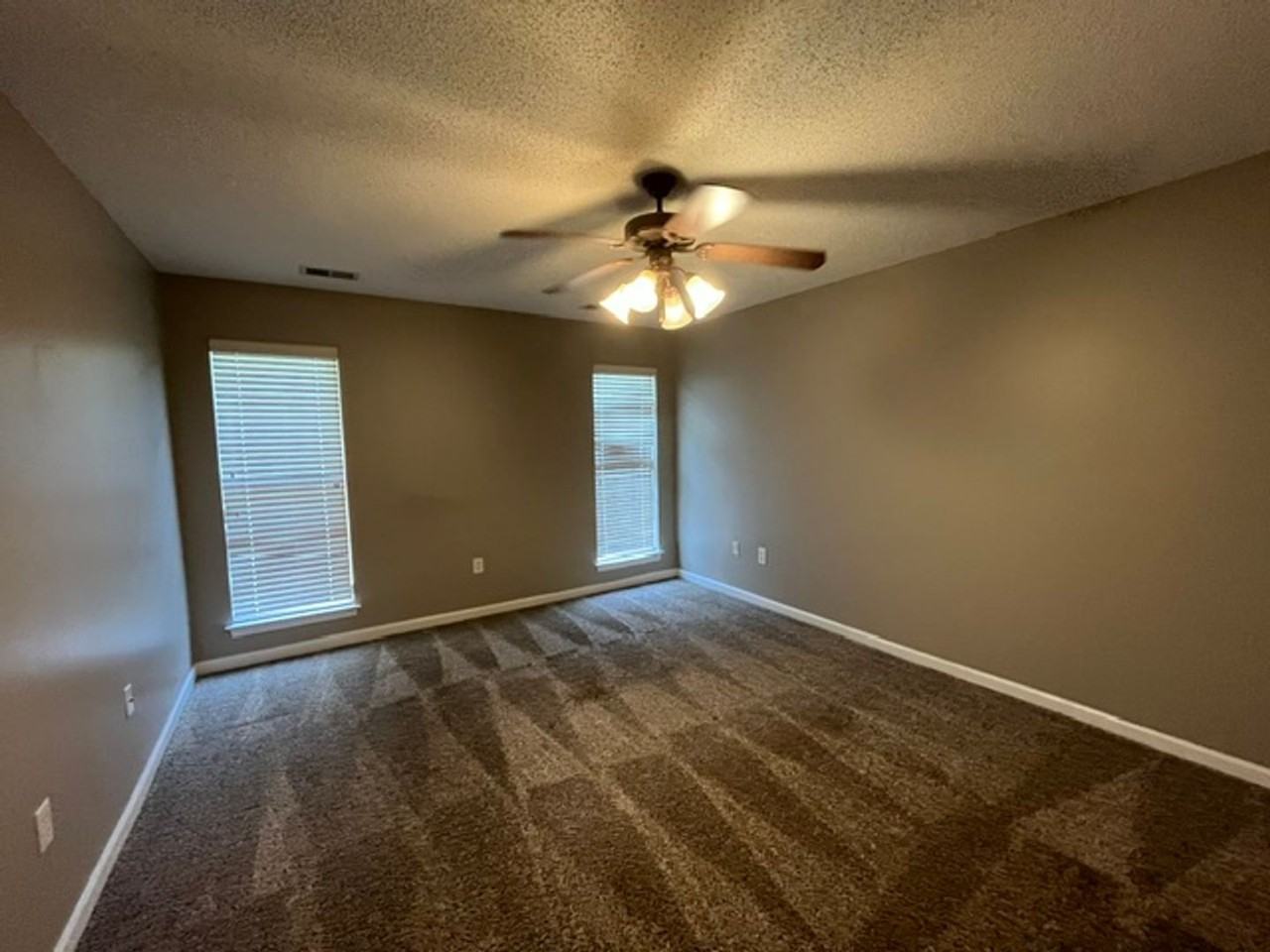 5392 Kristy Ln - Photo 4 of 10