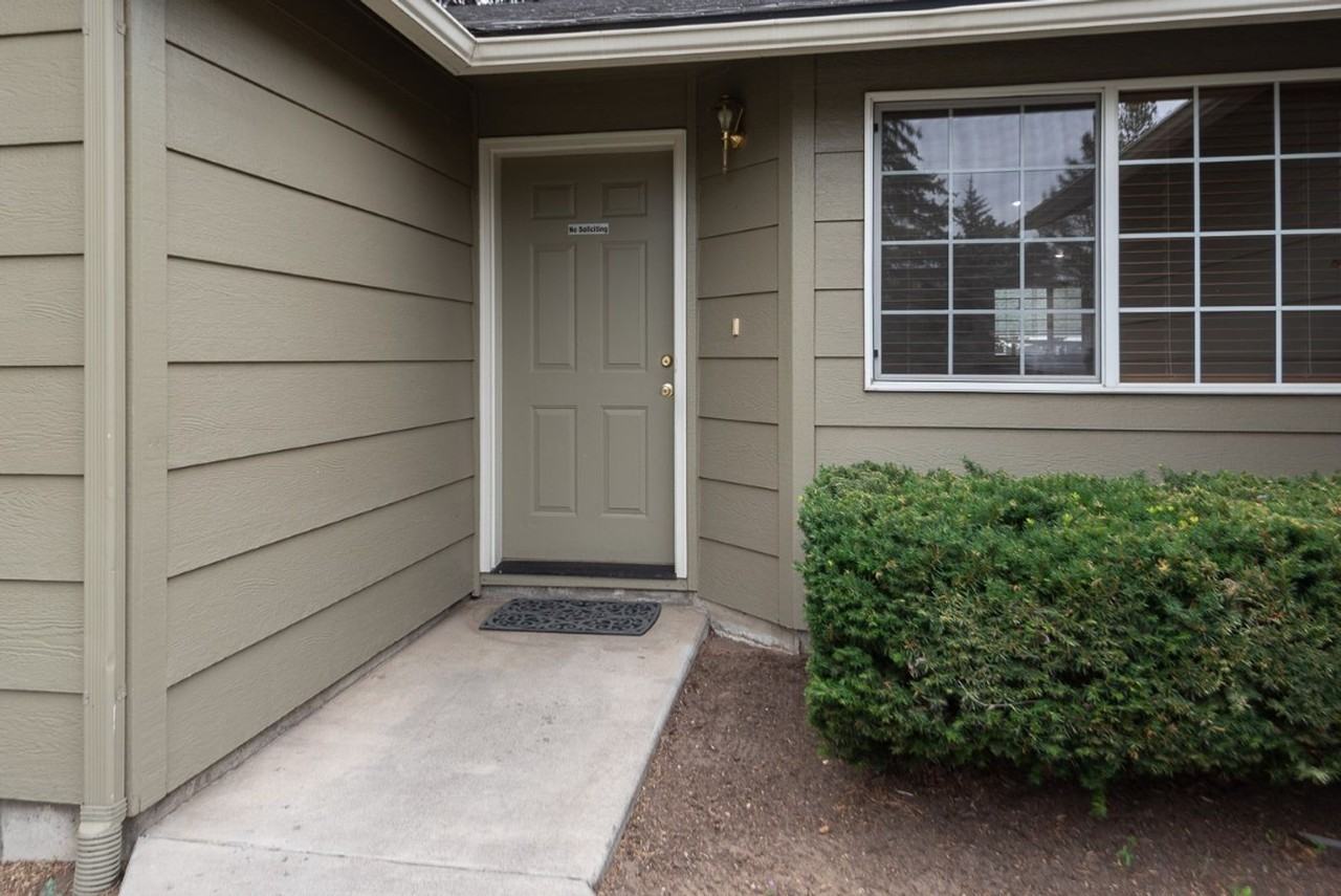 63251 Gallop Ct - Photo 2 of 28